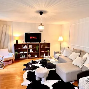 https://appartement-central-les-halles.fr-paris.fr